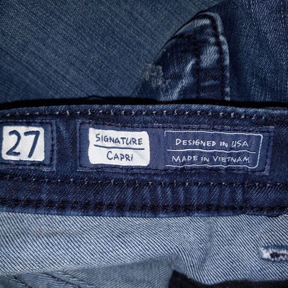 Miss Me Signature Capri Size 27 Floral Embroidered Frayed Hem Distressed Capris - Picture 8 of 13